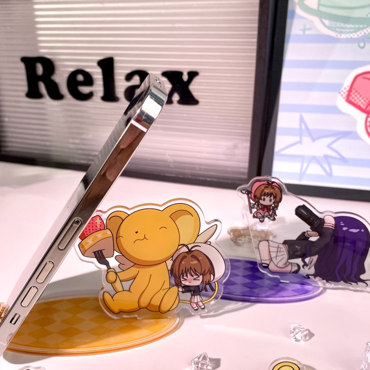 Anime Cosplay Easy - Suporte de Telefone Feito por Fãs